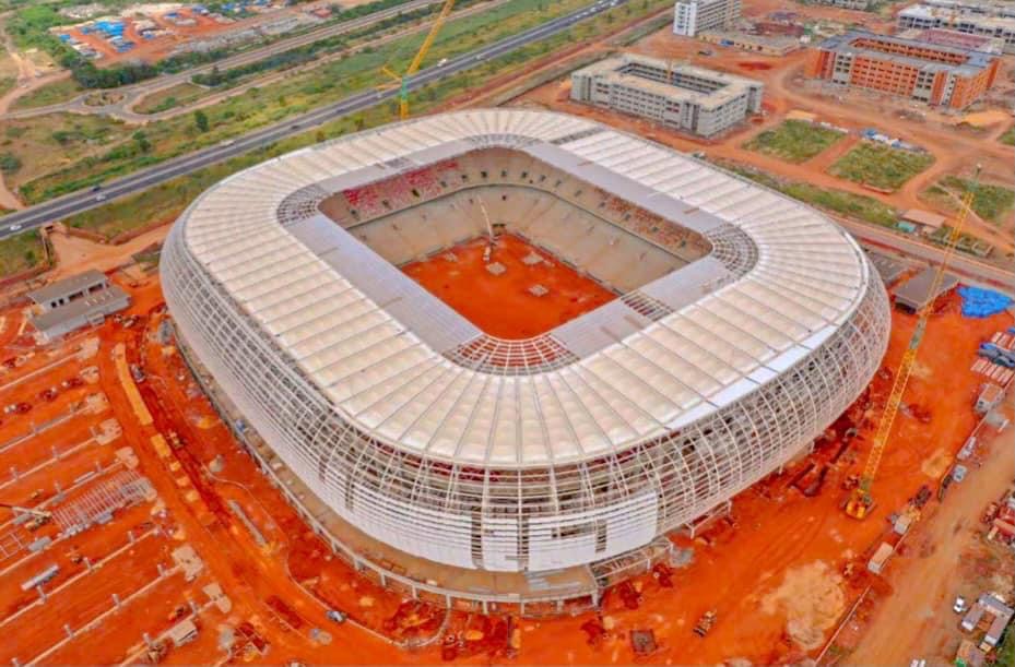 Stade du Sénégal de Diamniadio : grosse menace sur la fin du chantier.. les ouvriers menacent d’aller en grève