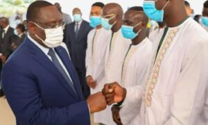 Trophée The Best : le président Macky Sall facilite Édouard Mendy