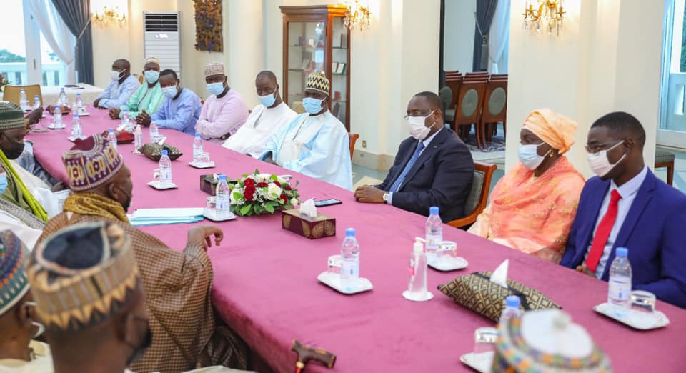 Audience au Palais : le Khalife général de Léona Niassene a été reçu par Macky Sall