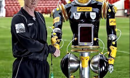 Coupe du Monde des Clubs : la FIFA va tester un "Arbitre robot"