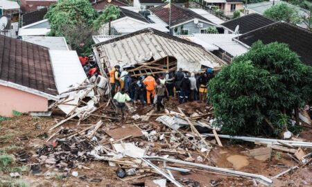 Afrique du Sud : le bilan des terribles inondations s’alourdit à 400 morts