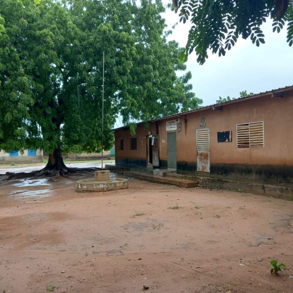 Législatives à Nioro : des centres de vote désertes à cause de la pluie