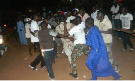 La Caravane de Yéwwi-Wallu attaqué à Ndoffane : Cheikh Thiaw pointé du doigt