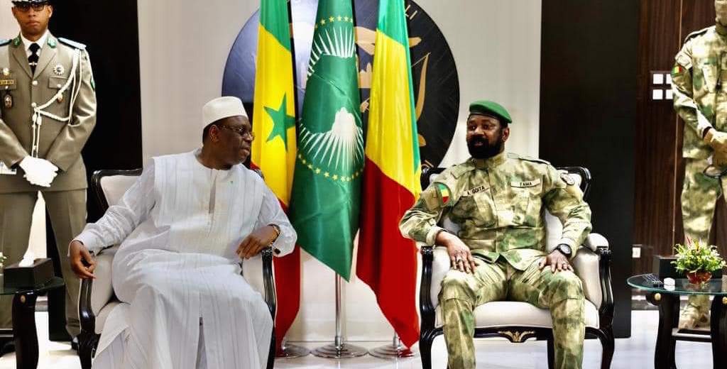 Afrique : Macky Sall entame une tournée africaine au Mali