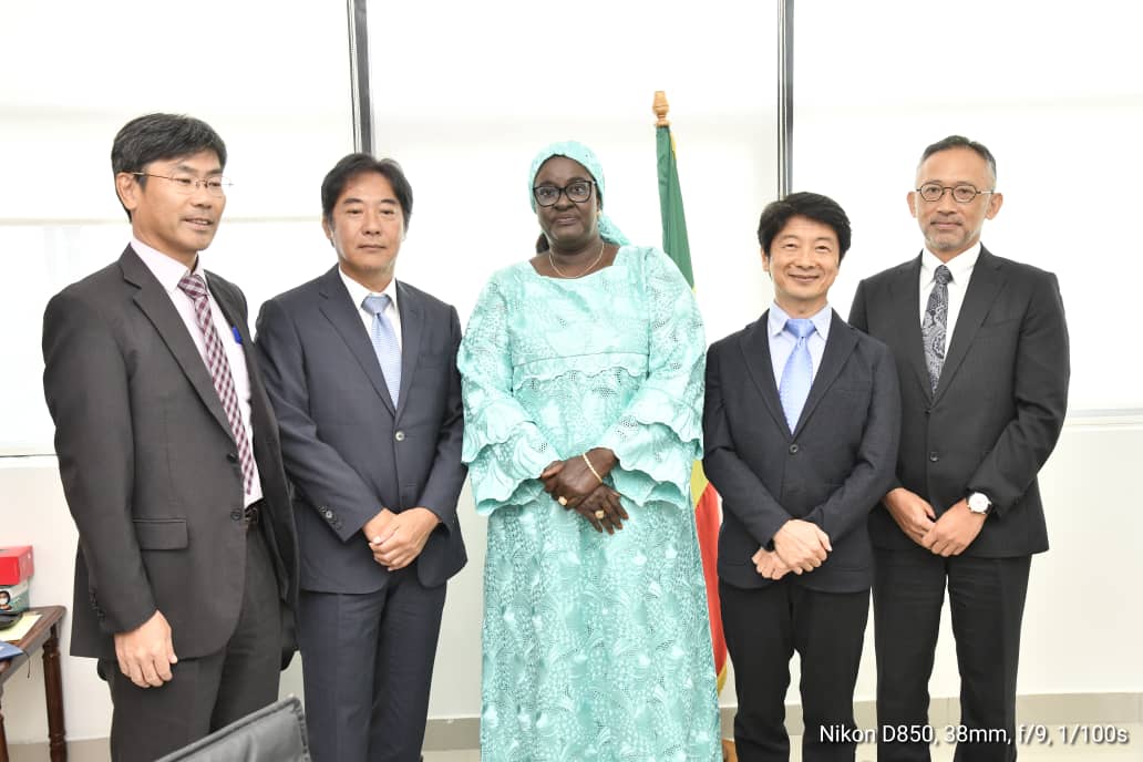 coopération sénégalo-japonaise : l'ambassadeur du Japon au Sénégal reçu par le Ministre de la santé