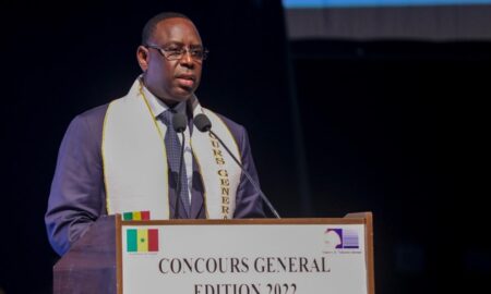 Macky Sall : «les casseurs n’ont pas leur place à l’école ni à l’université»