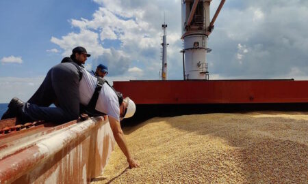 Rencontre Macky-Poutine : la 1ère cargaison de céréales ukrainiennes en Afrique