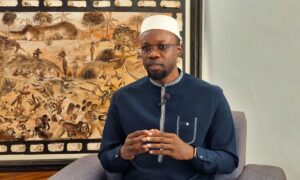 Sénégal : Ousmane Sonko écrit à la communauté internationale et vilipende Macky Sall