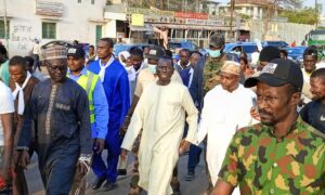 Marché central de Kaolack : Serigne Mboup installe des extincteurs pour lutter contre les incendies