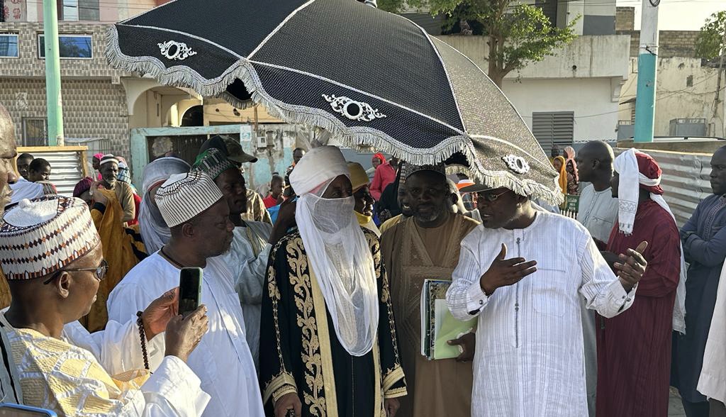 Grands travaux de la Fayda : le Roi de Kano (Nigeria) visite les chantiers
