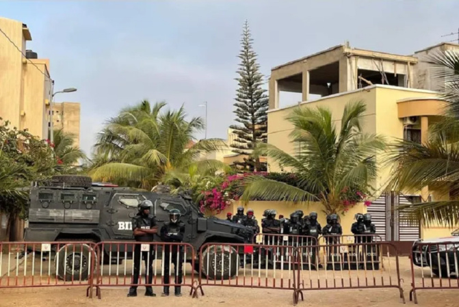 Sénégal : le blocus policier autour du domicile de l'opposant Ousmane Sonko levé