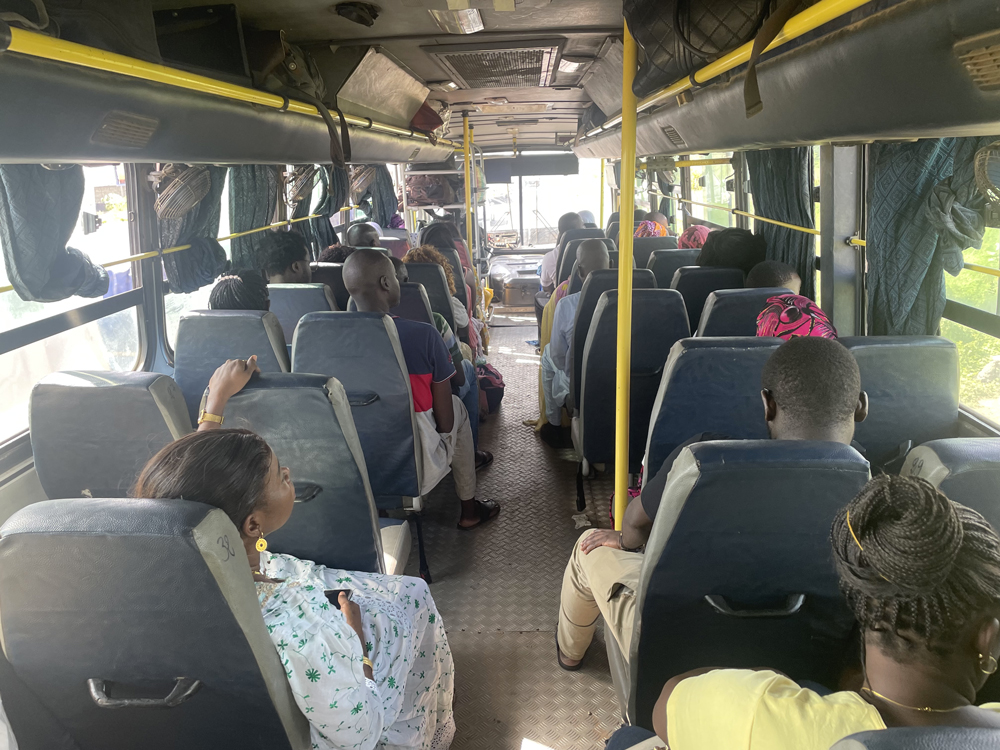 Pétition : Sénégal Dem Dik, Kaolack mérite des bus confortables et bien climatisés