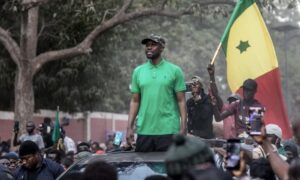 Sénégal : Ousmane Sonko revient dans la course à la présidentielle
