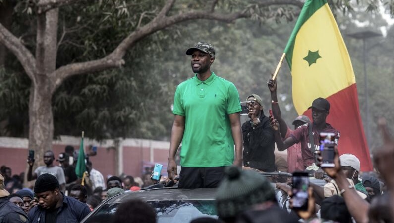 Sénégal : Ousmane Sonko revient dans la course à la présidentielle