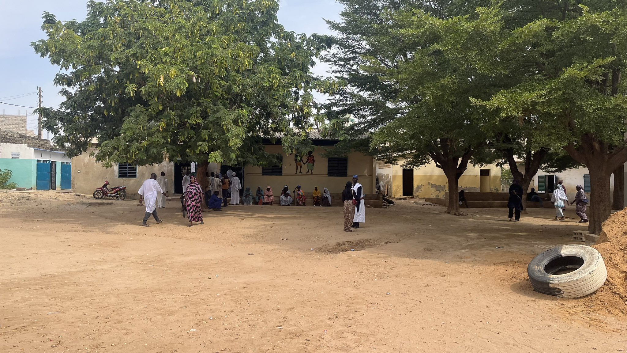 Elections législatives au Sénégal : léger retard dans le démarrage du scrutin à Kaolack