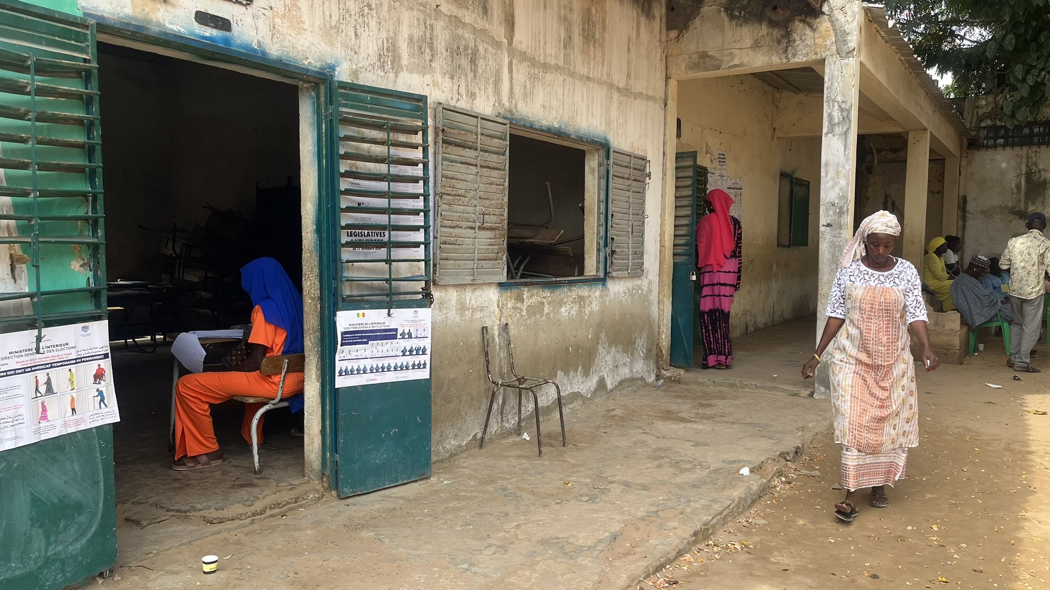 Elections législatives au Sénégal : léger retard dans le démarrage du scrutin à Kaolack