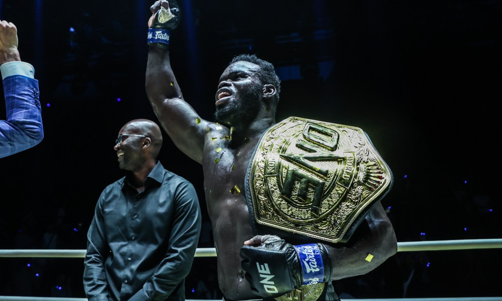 ONE Championship : Reug Reug écrase Anatoly Malykhin et devient champion du monde MMA