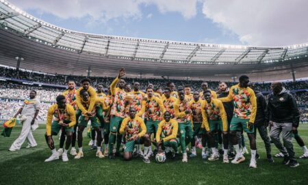 Reportage : au stade de France, le Sénégal célèbre son sacre comme un acte de foi